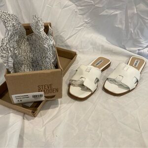 Steve Madden White Sandals with Woven Strap